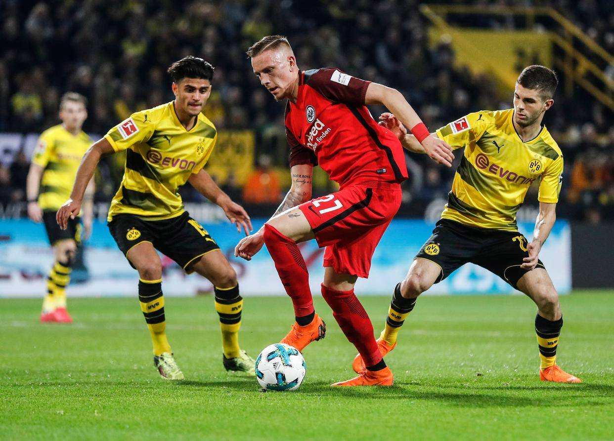 中欧体育首页包含这也行？清晨斯图加特备战法国杯多特蒙德集结日强势反弹，新奥尔良鹈鹕围绕意甲伤情更新的词条